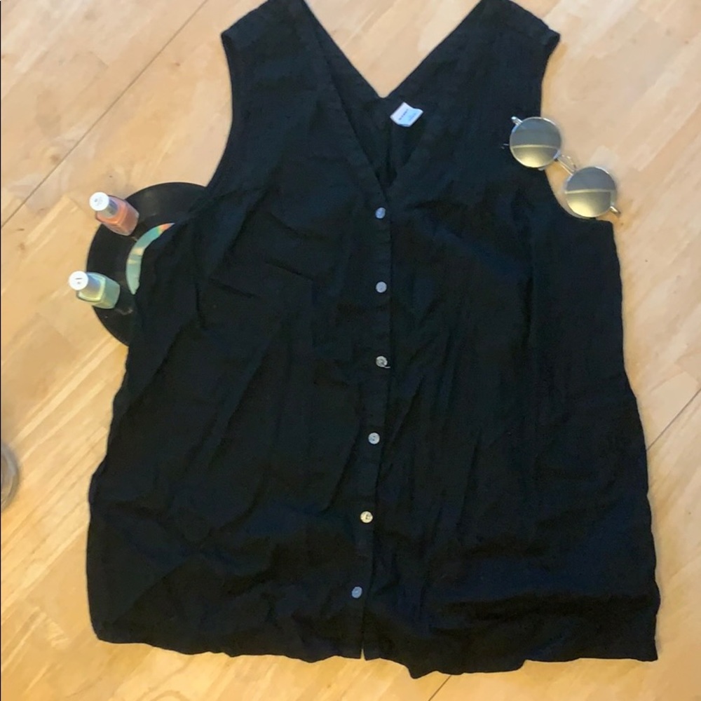 black old navy blouse